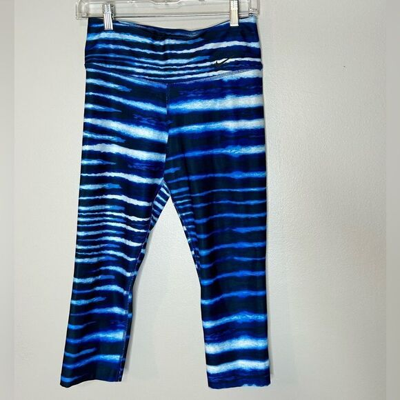 Nike Legend Tiger Print Leggings - Picture 4 of 7